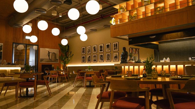 Stylish bar and lounge area inside Giordanos Glenview